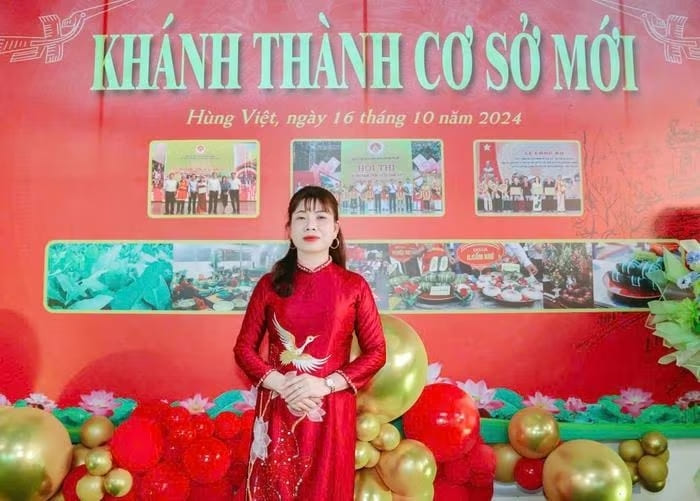 Chị Nguyễn Thị Minh Ảnh, Giám đốc Cơ sở sản xuất Bánh chưng Chính Ảnh Đất Tổ