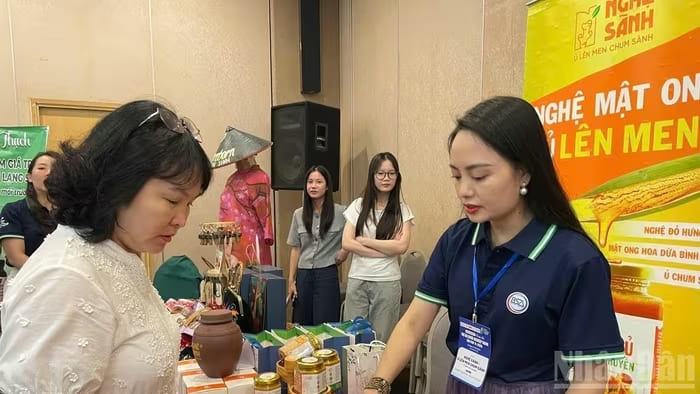 Dự án “Nghệ sành-ủ lên men chum sành” được lọt vào vòng chung kết cuộc thi.